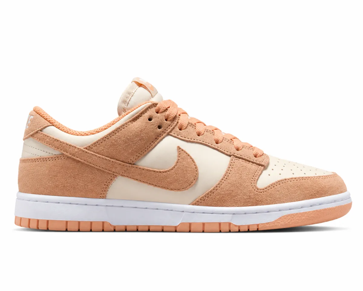 Nike Dunk Low Suede (WMNS)